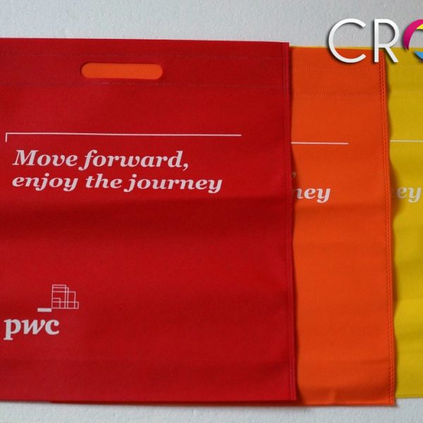 Cloth bags with logo