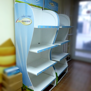 Advertising shelves for Famileks, advertising agency